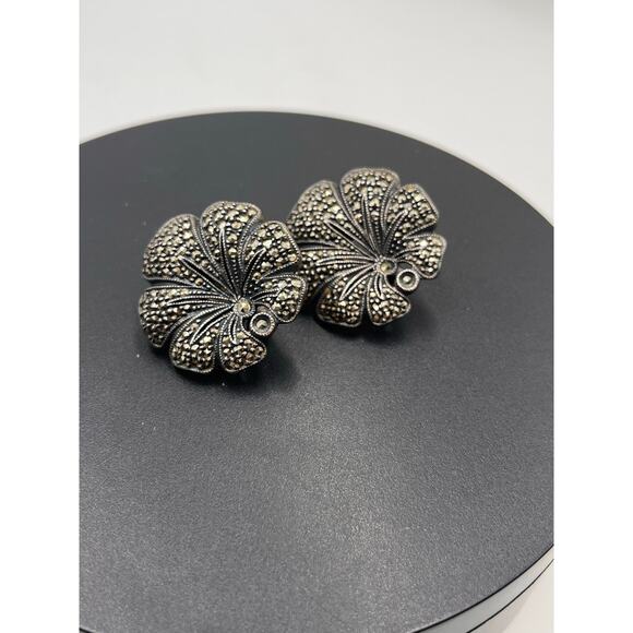 Judith Jack 925 Sterling‎ Marcasite
Lotus Floral Omega Back Pierced 
Earrings - Picture 11 of 11